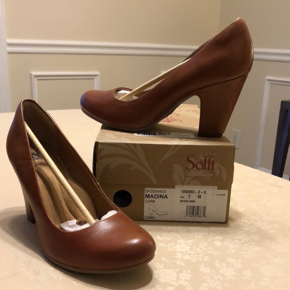Sofft Brown Leather Heels with Chunky Heel